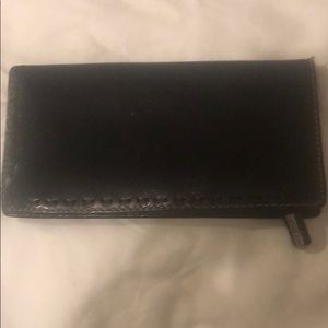 Checkbook wallet